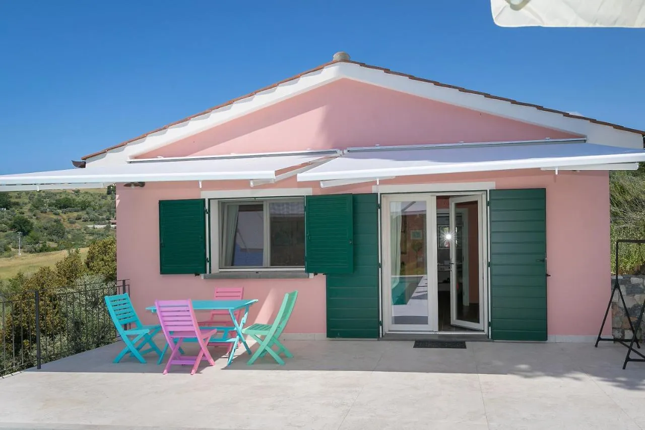 Holiday home Casetta Maya Riparbella