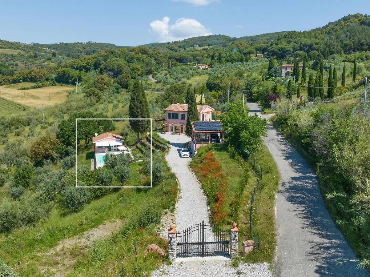 Holiday home Casetta Maya Riparbella